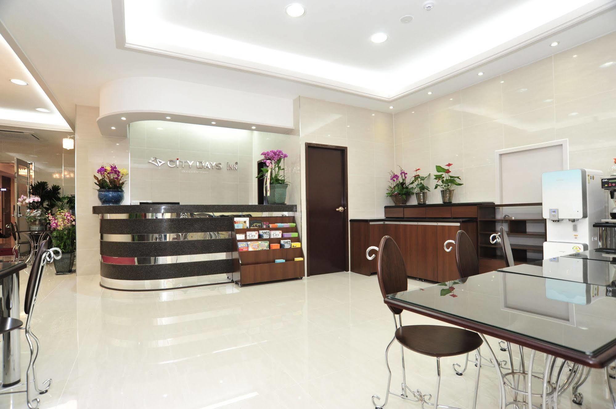 Global Inn Seoul Dongdaemun City Days Inn Ngoại thất bức ảnh
