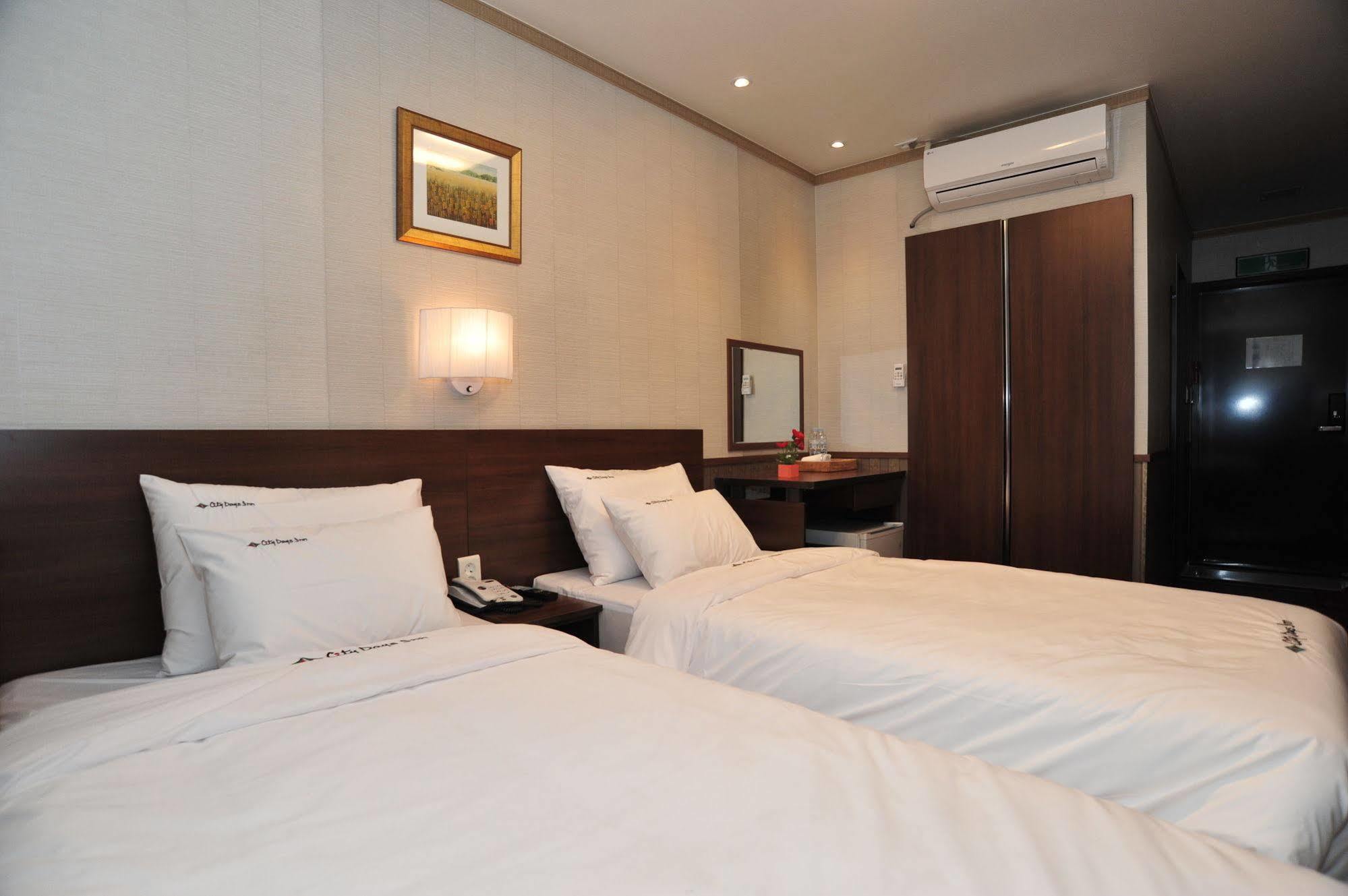 Global Inn Seoul Dongdaemun City Days Inn Ngoại thất bức ảnh