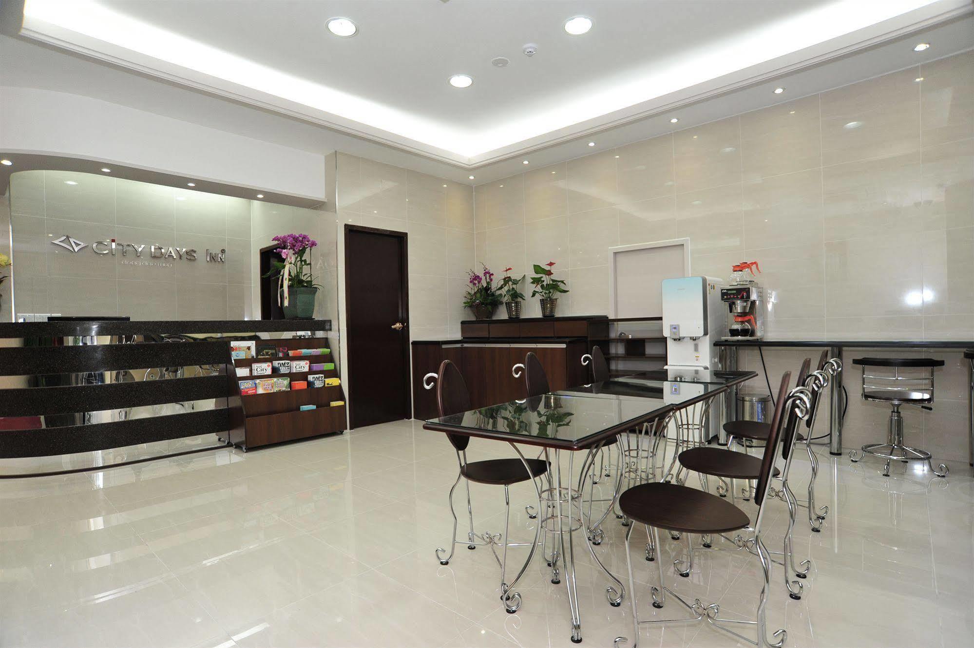 Global Inn Seoul Dongdaemun City Days Inn Ngoại thất bức ảnh