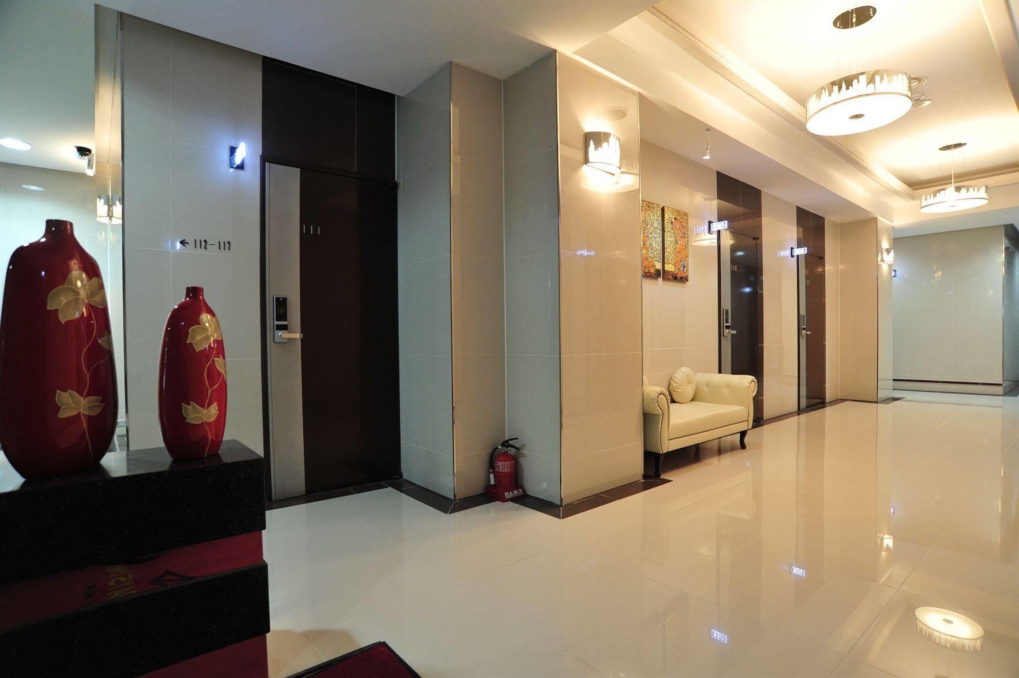 Global Inn Seoul Dongdaemun City Days Inn Ngoại thất bức ảnh