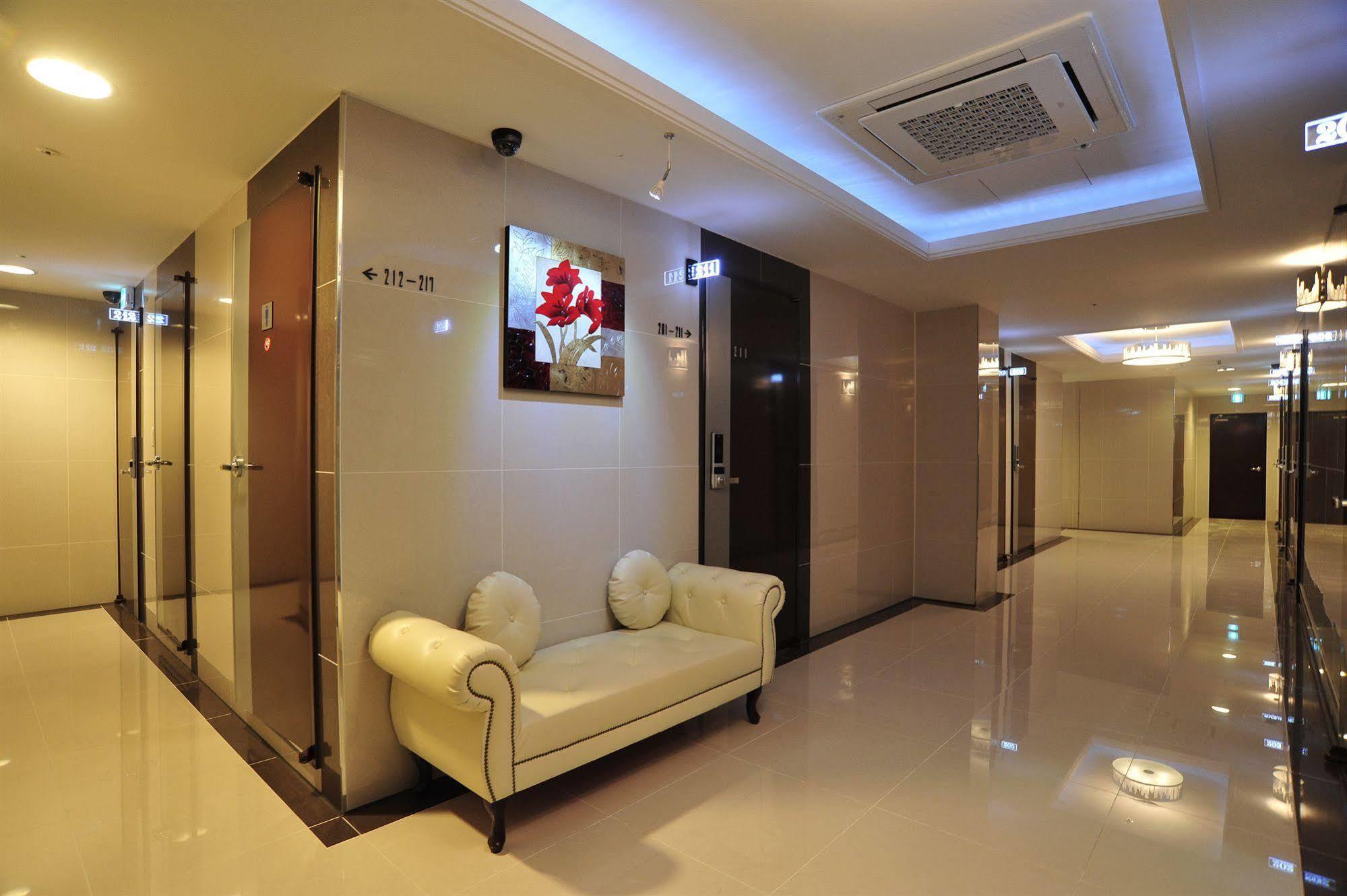 Global Inn Seoul Dongdaemun City Days Inn Ngoại thất bức ảnh